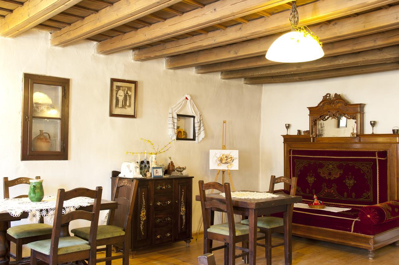 Casa Cu Zorele, Crit 189 Buitenkant foto